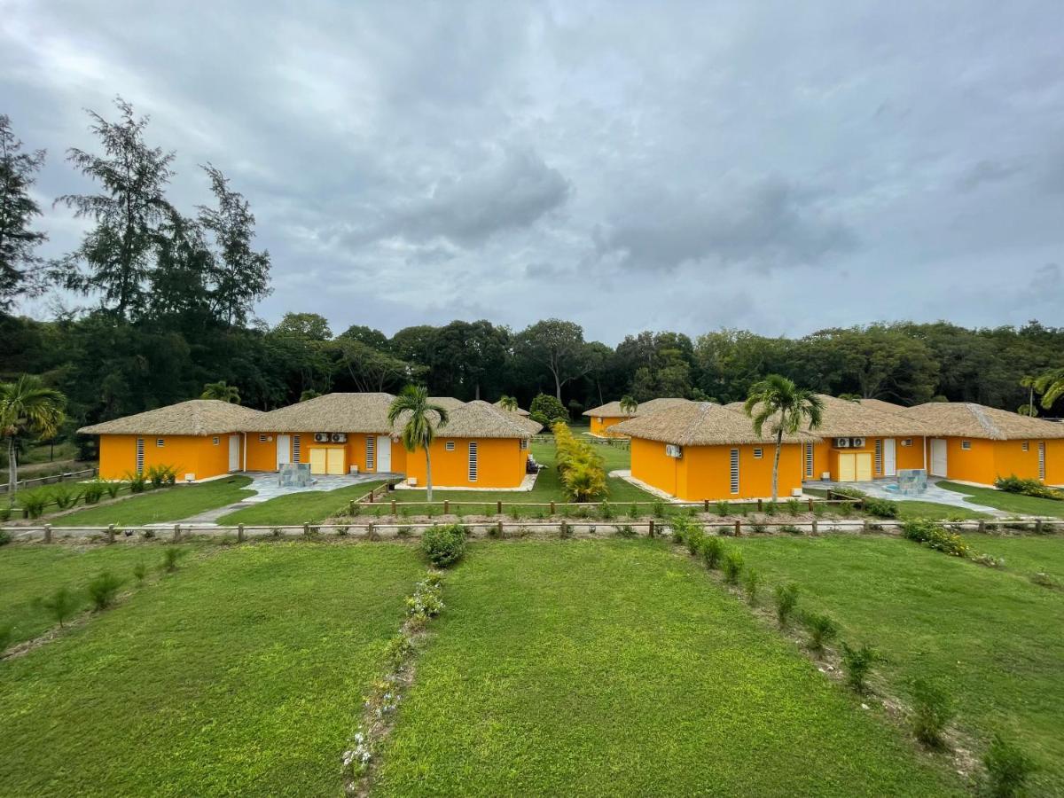 Village Kawann - Toumalacai 246 Grand-Bourg  Exterior photo